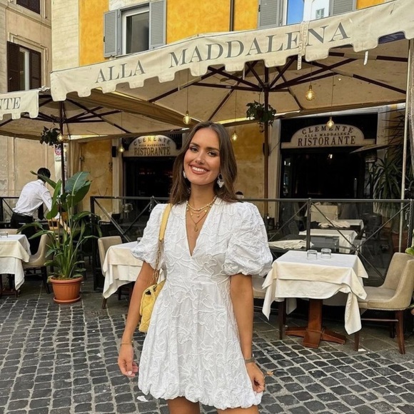 Zara Dresses & Skirts - ZARA EMBROIDERED VOLUMINOUS DRESS ZW COLLECTION Oyster-white | XS